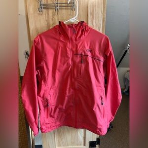 Outdoor Research Ascent She’ll Rain Jacket